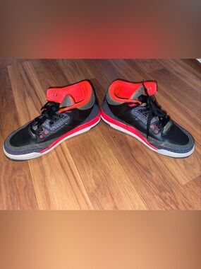 Nike Air Jordan 3 Retro GS Crimson Black Purple 6Y / Women’s 7.5
